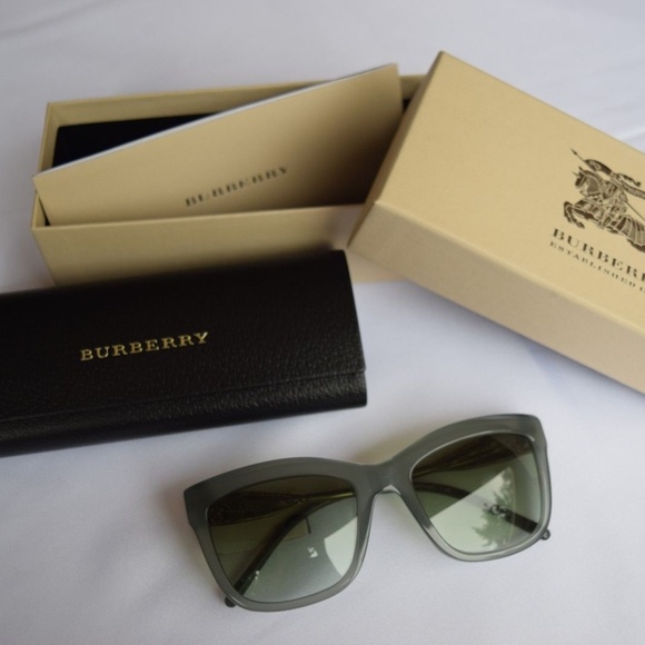 Burberry Accessories - Burberry 4207 Women Sunglasses in Blue/Gray